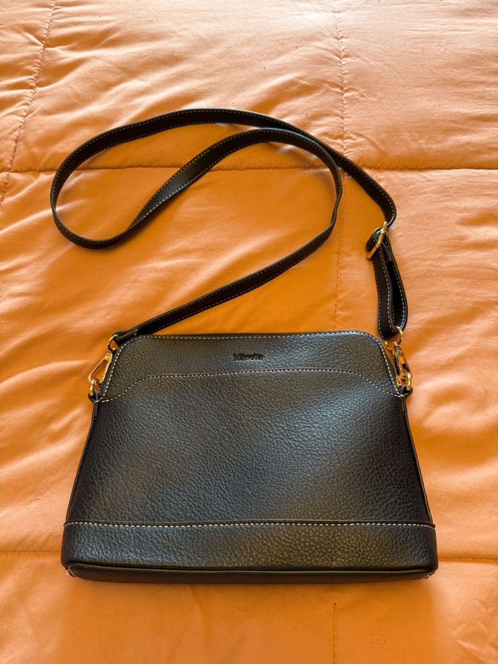 🖤 Black Pebbled Leather Crossbody Bag with Gold Hardware NEW